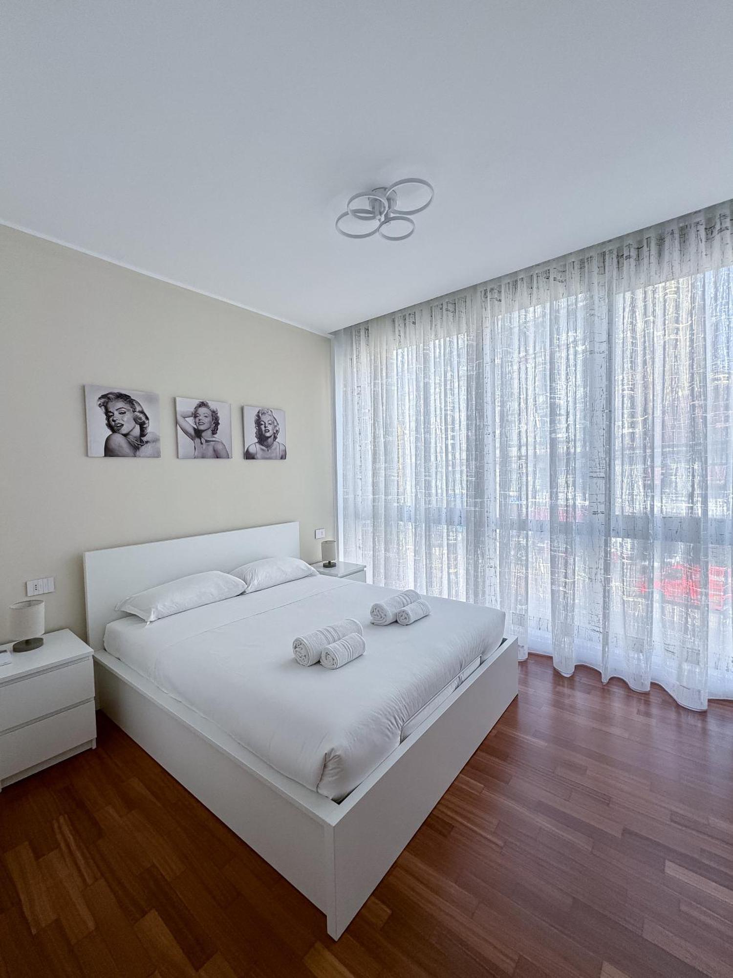 The Boutique Houses - Duomo - Via Torino มิลาน ภายนอก รูปภาพ